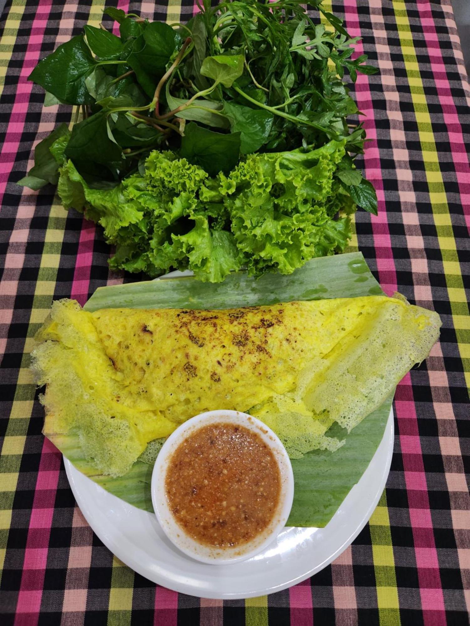 The Blue Guest House Battambang Bagian luar foto